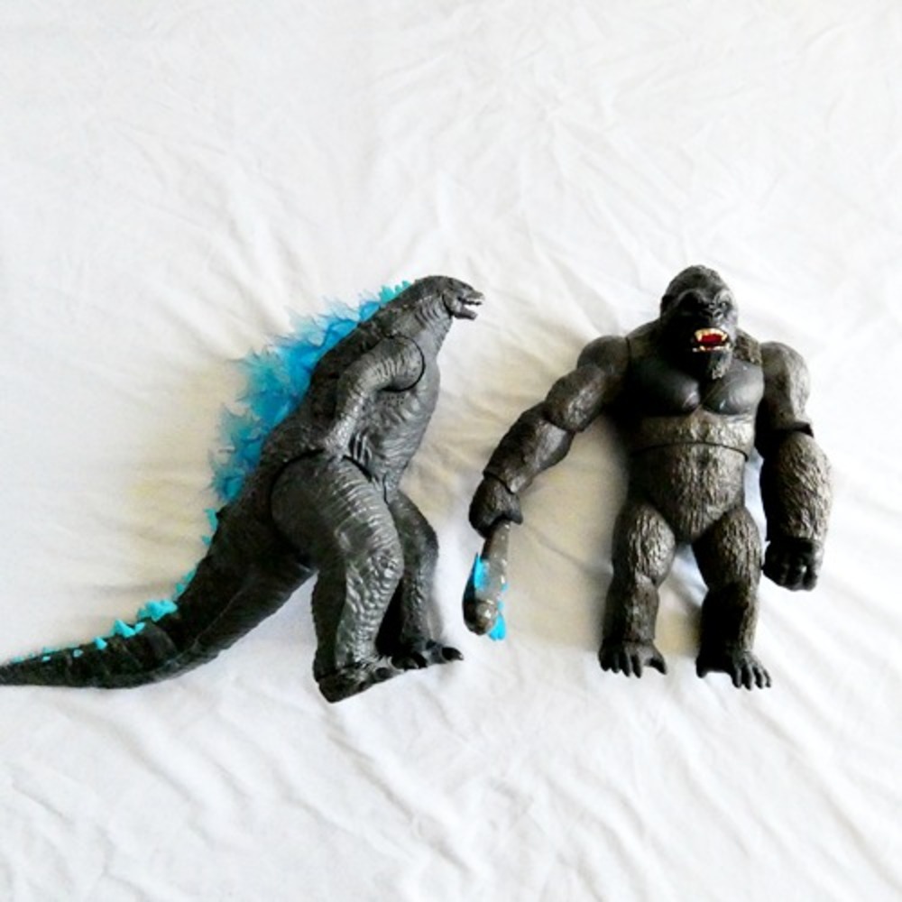 GODZILLA vs KONG Playmates 2020 Mega Heat Ray & King Kong Lights Sound Great Con
